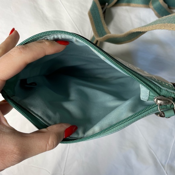 Coach crossbody - Picture 3 of 4